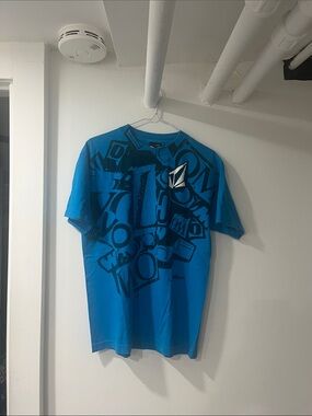 Y2K Volcom Blue Graphic Logo Tee